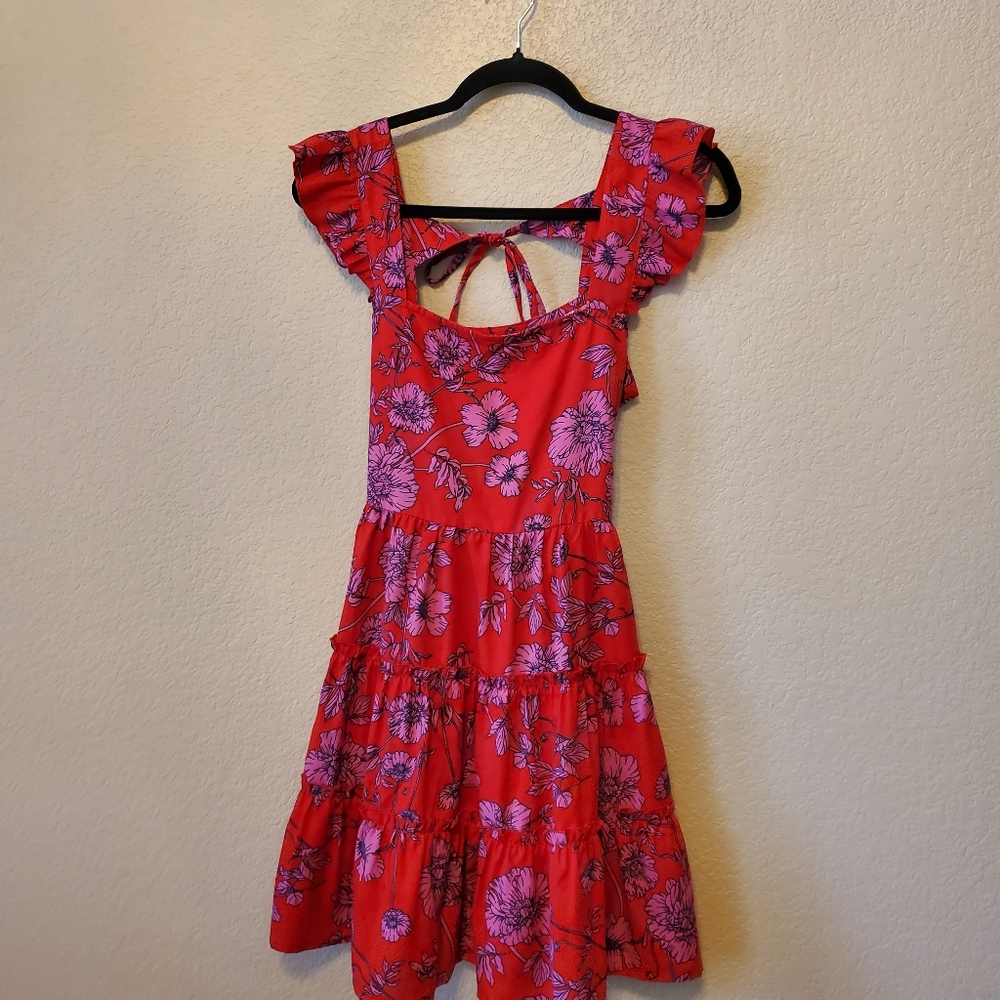 Red Floral tiered dress. Size M